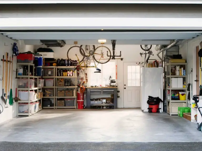 How To Store Golf Clubs: Essential Guide To Prevent Damage
