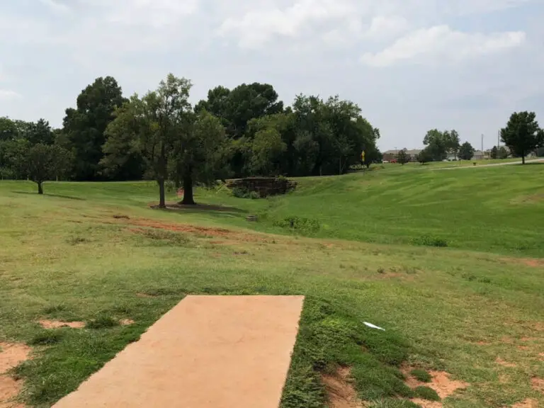 Will Rogers Park Disc Golf: Essential Player'S Guide Will Rogers Park Disc Golf: Essential Player’s Guide
